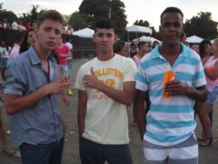 Oktober 10 Anos